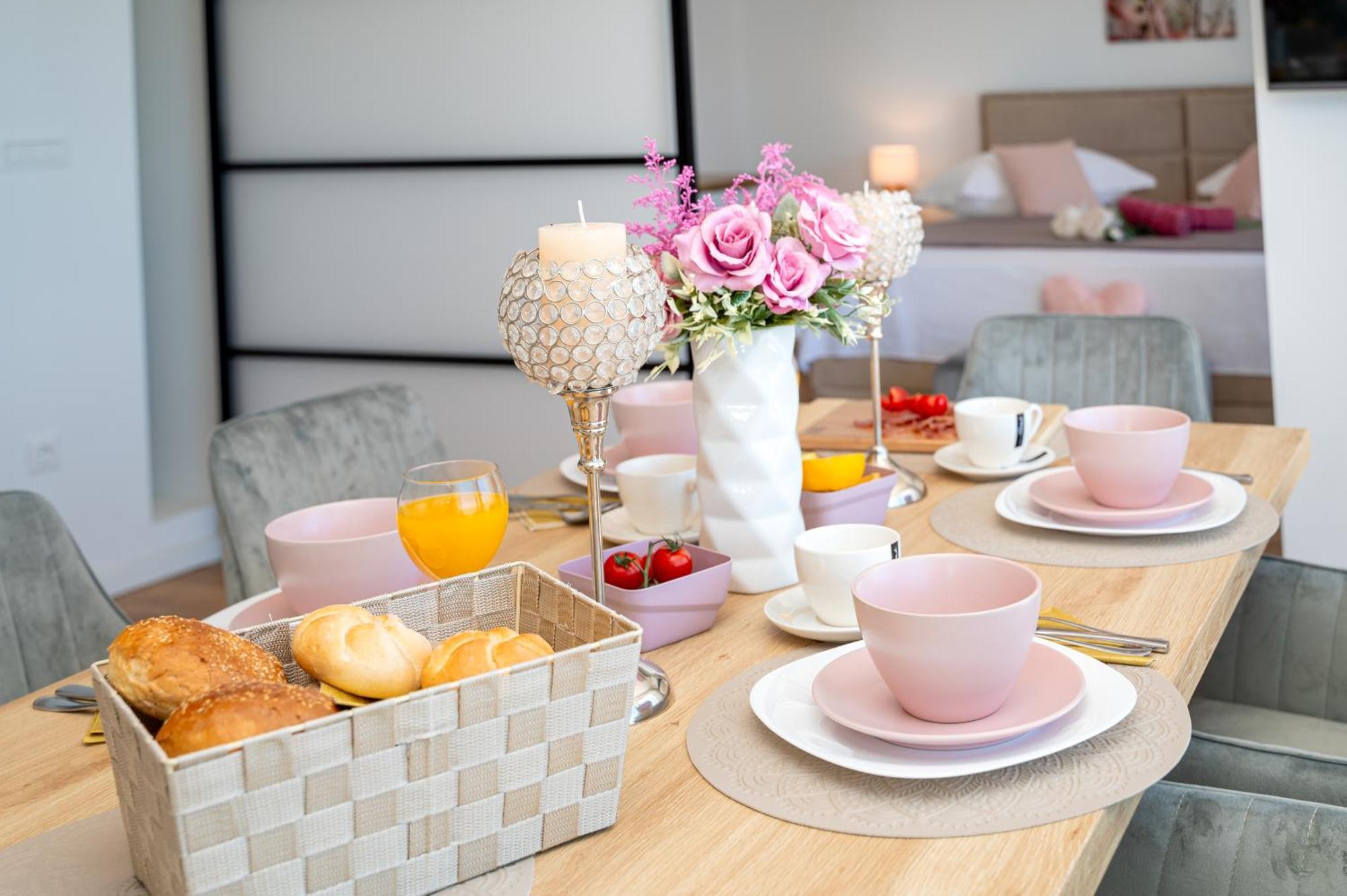 Seaview Apartments Nives เบรลา ภายนอก รูปภาพ