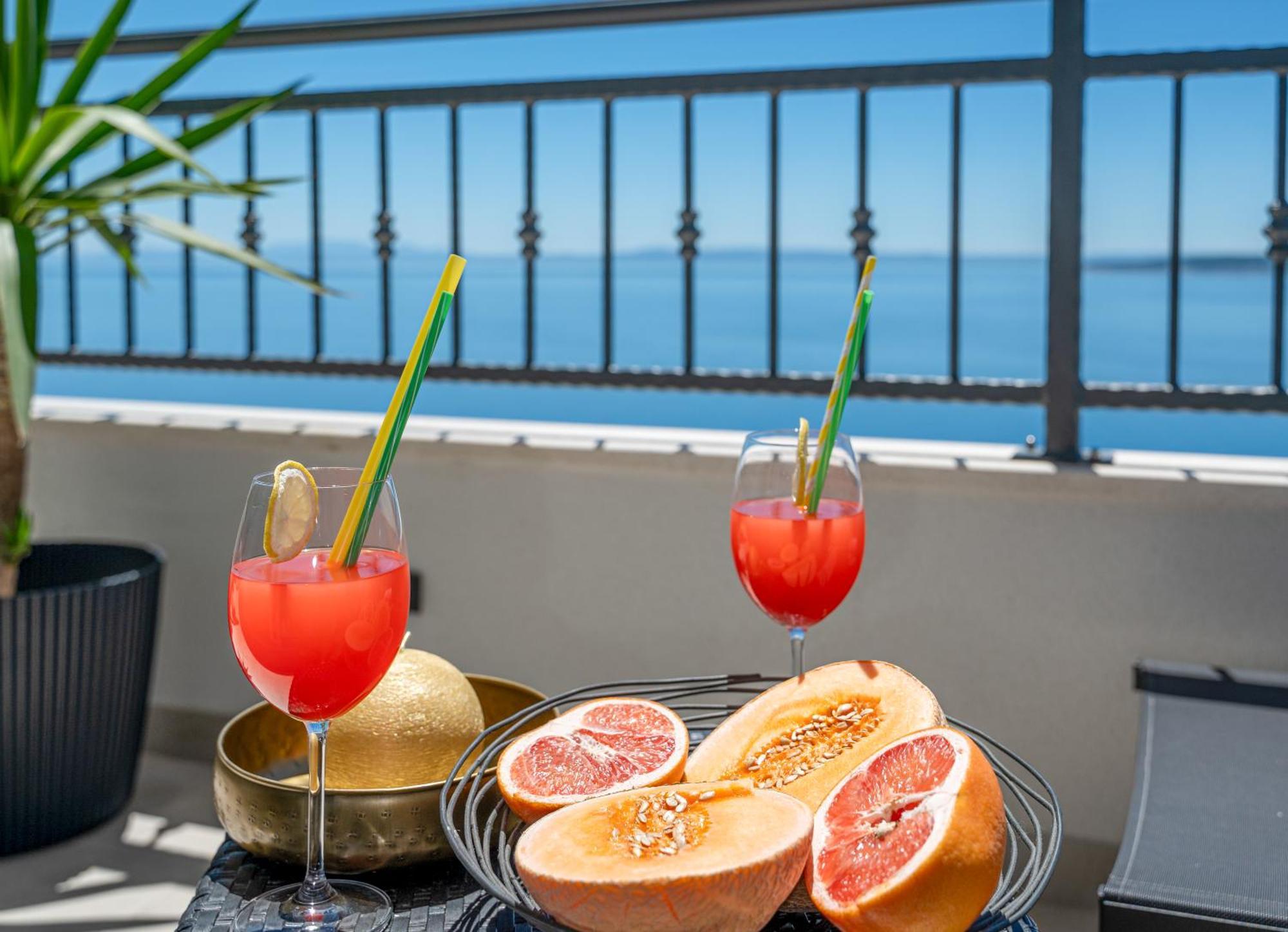 Seaview Apartments Nives เบรลา ภายนอก รูปภาพ
